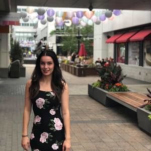 Meet your Posher, Alexandra